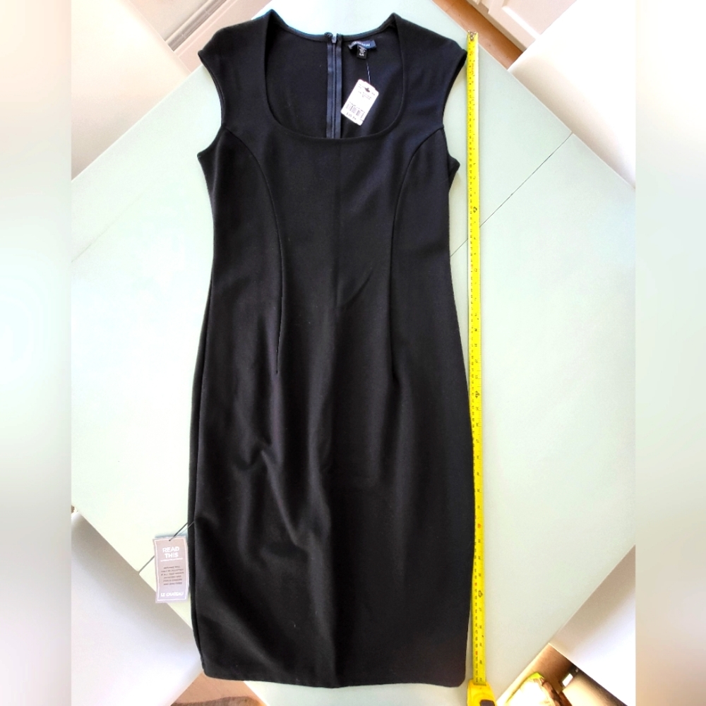 NWT - Le Chateau Fitted Black Dress - Size Medium